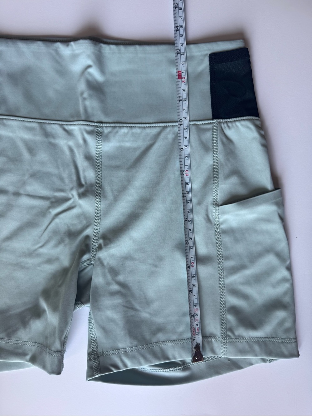 On Sprinter 5” Running Shorts Women's Size S Sea Blue Pockets - Picture 10 of 11
